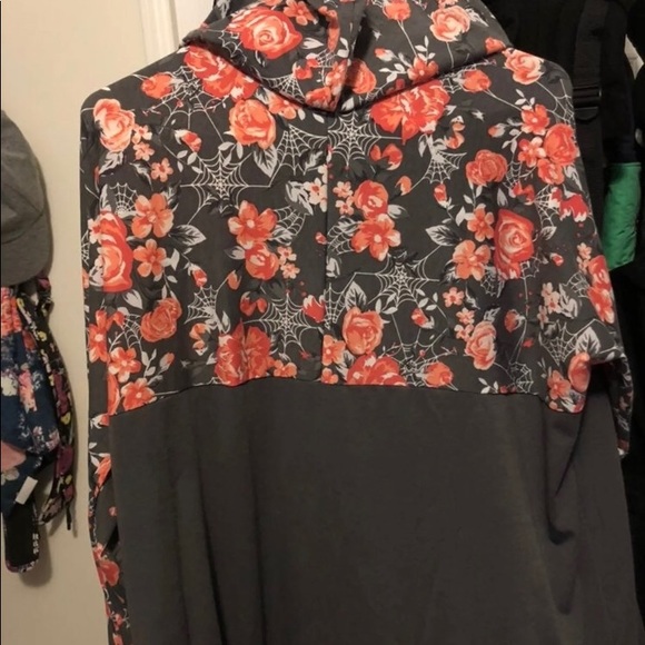 Lularoe 2xl Amber - Picture 2 of 2